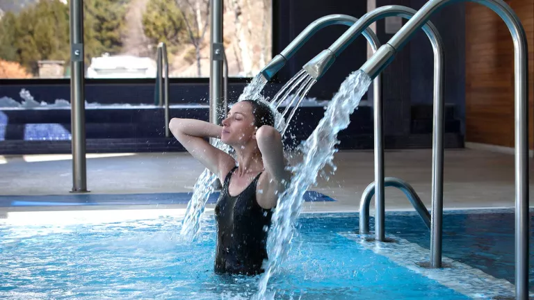 Water jets in the spa