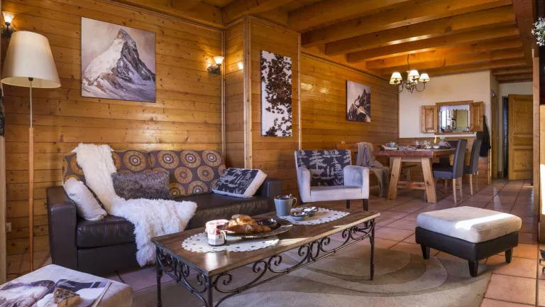 Typical lounge/diner