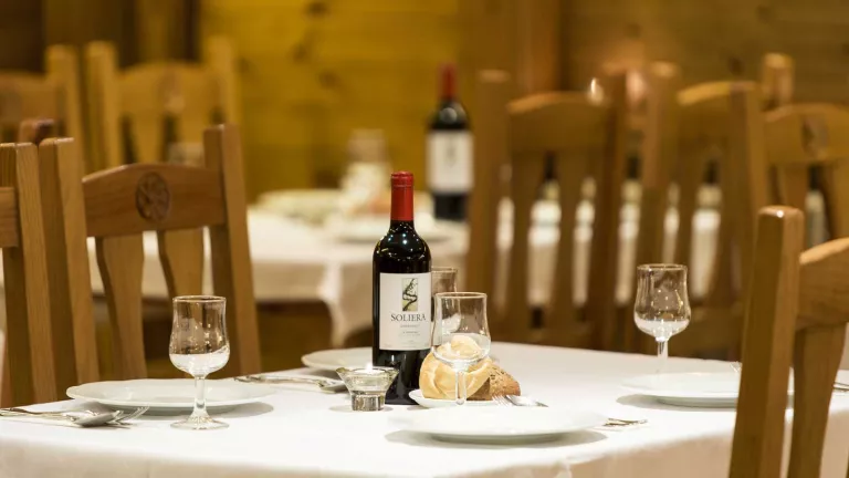 Dining in the Del Clos