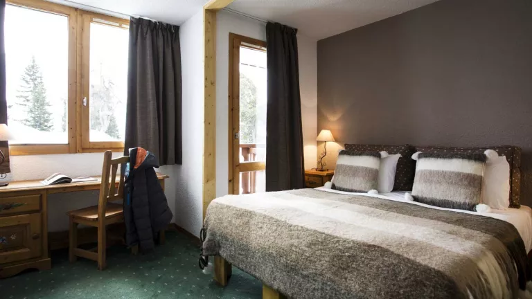 A club double room