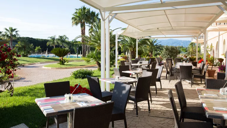 restaurant terrace