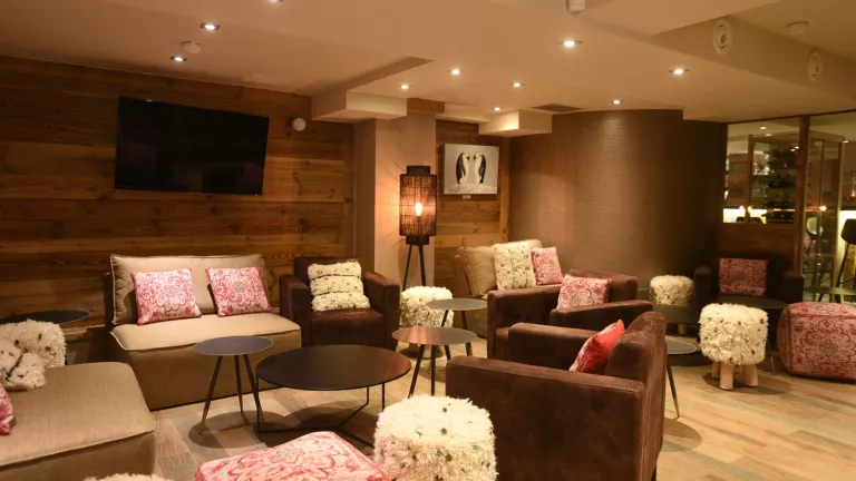 Lounge area