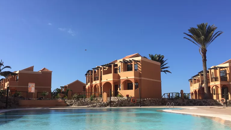 rooms and pool