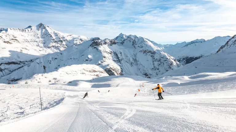 Wide-open pistes