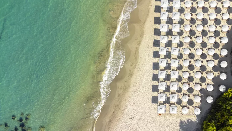 Beach at Neilson x Mangia's Torre del Barone