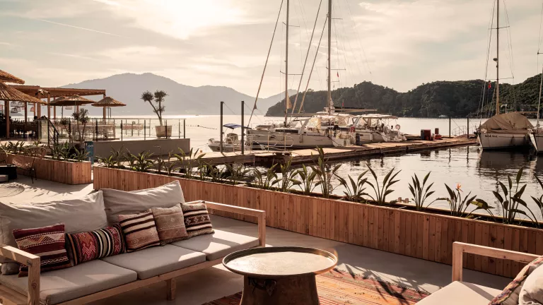 Sea front relaxation at Neilson x Cook's Club Adakoy