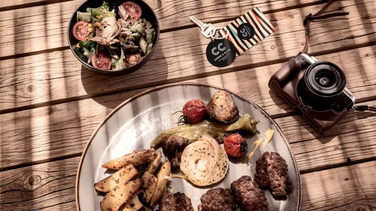 Freshly prepared food made to order from Cantina Restaurant at Neilson x Cook's Club Adakoy