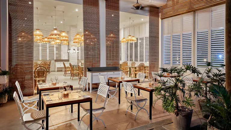 A Tavola Restaurant - Italian cuisine at Neilson x The Ravenala Attitude