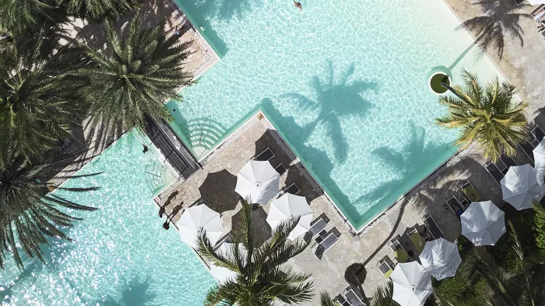 Outdoor pool at Neilson x The Ravenala Attitude