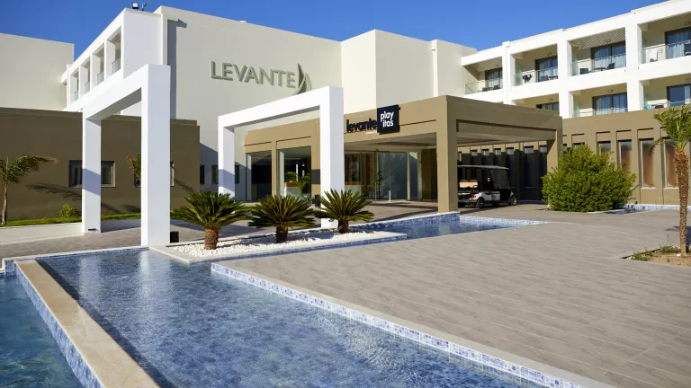 Welcome to Levante Beach Club