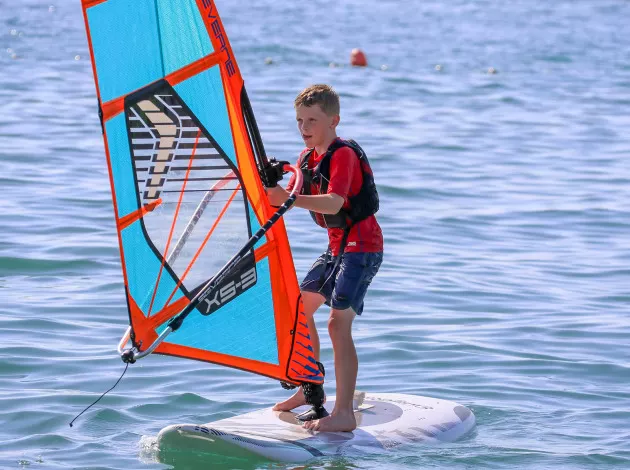 Kids Windsurfing Neilson
