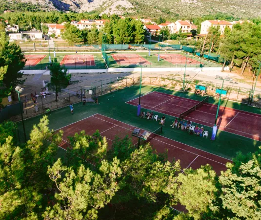 Alana Tennis