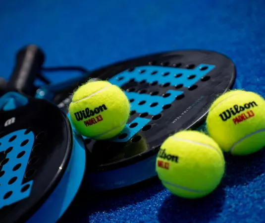 Padel tennis