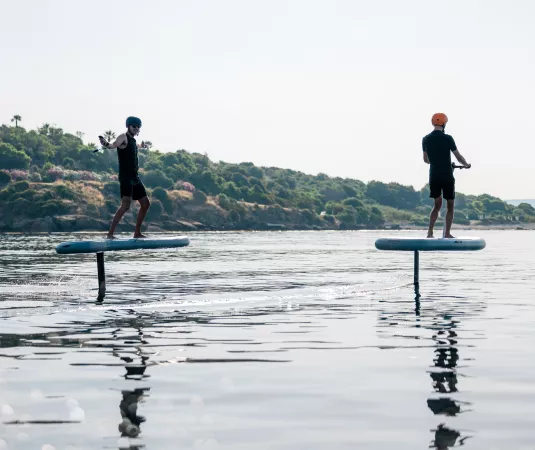 E-foiling at Neilson's Mangia Torre del barone beach club