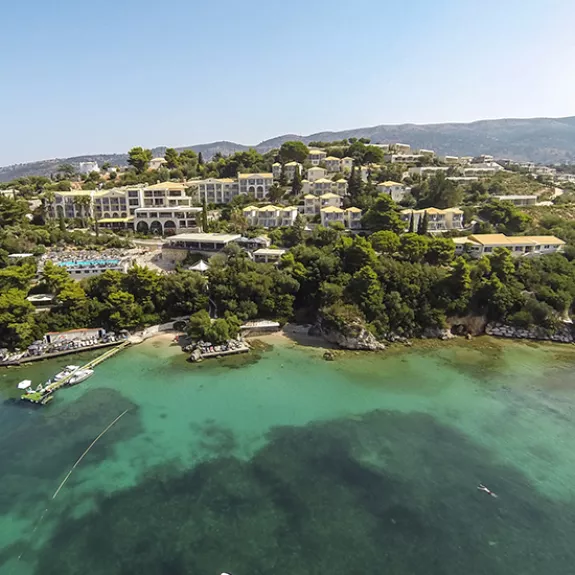 Aerial view of Retreat Beachlcub