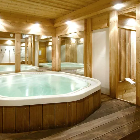 Shared hot tub
