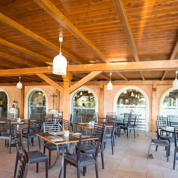 restaurant area