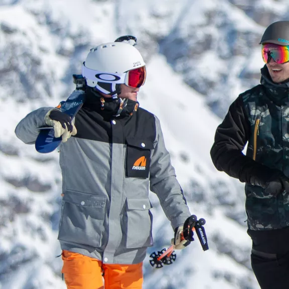 Free guiding with Neilson Mountain Experts