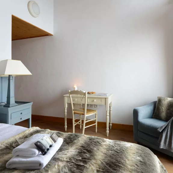A spacious club double bedroom