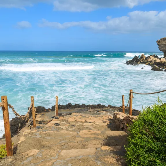 Steps to Playa de la Pared