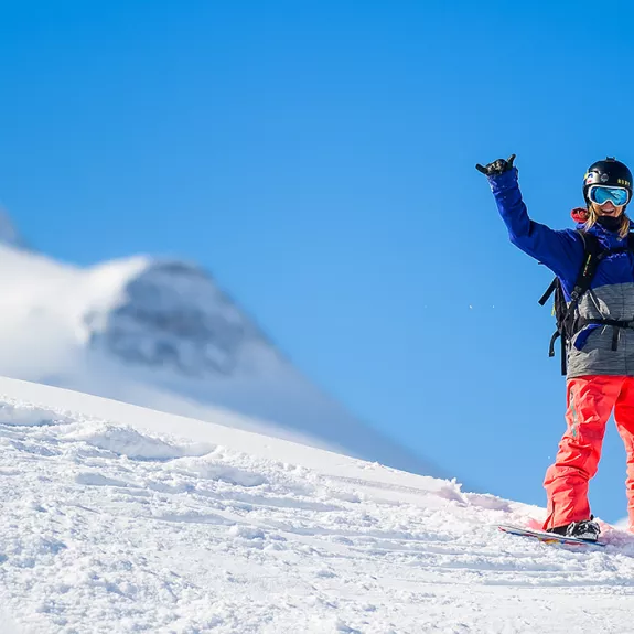 Woman snowboarder