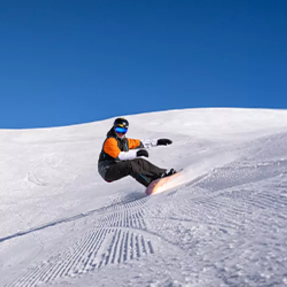 Boarding in Italy