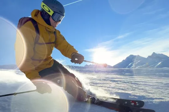 SKIER in Val d'Isere