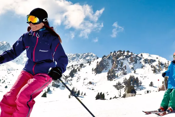 Family skiing