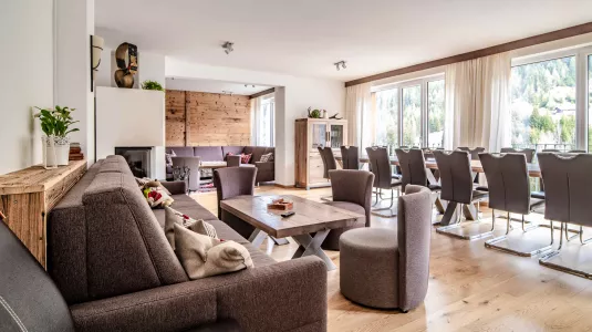 Lounge of the Neilson Chalet Gertrud Gabl in St Anton