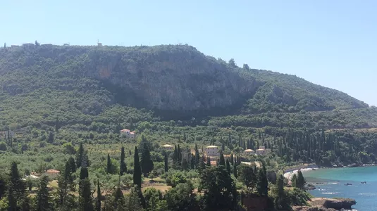 Kardamili Town