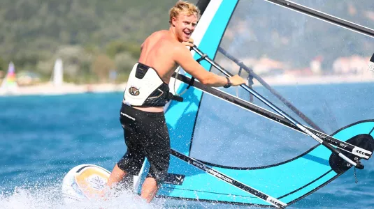 windsurfing tack