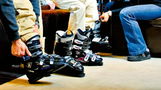 ski boot hire
