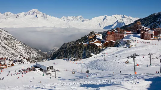 the ski lifts in Les Arcs