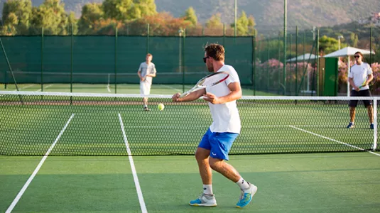 Free play tennis