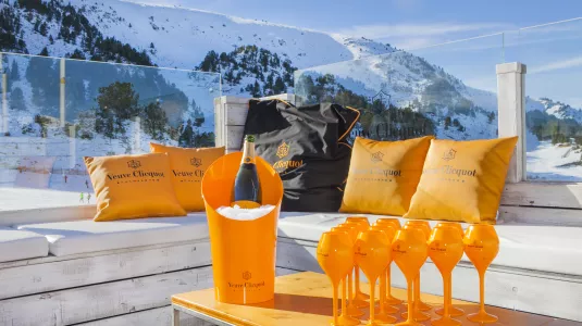 Veuve Bar
