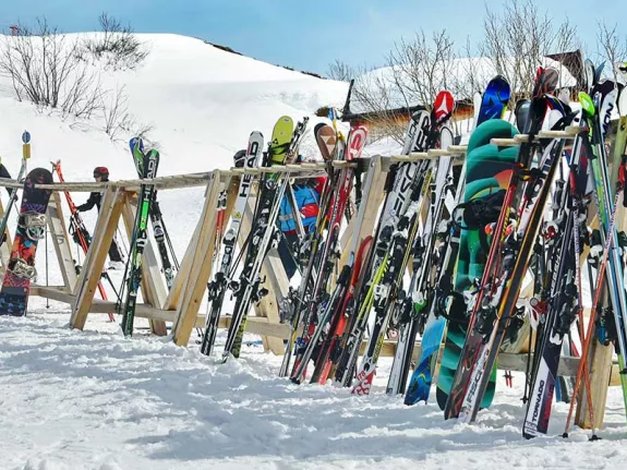 Ski extras