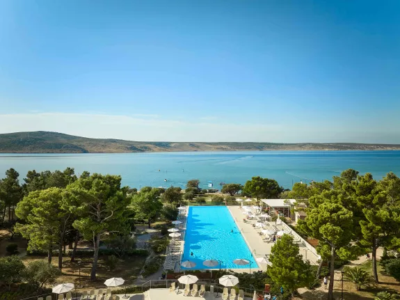 Alana Beach Club