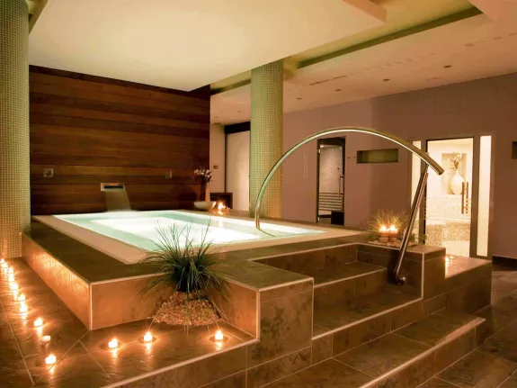 Alana Beach Club wellness area