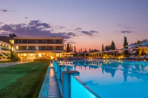 Buca Beach Club
